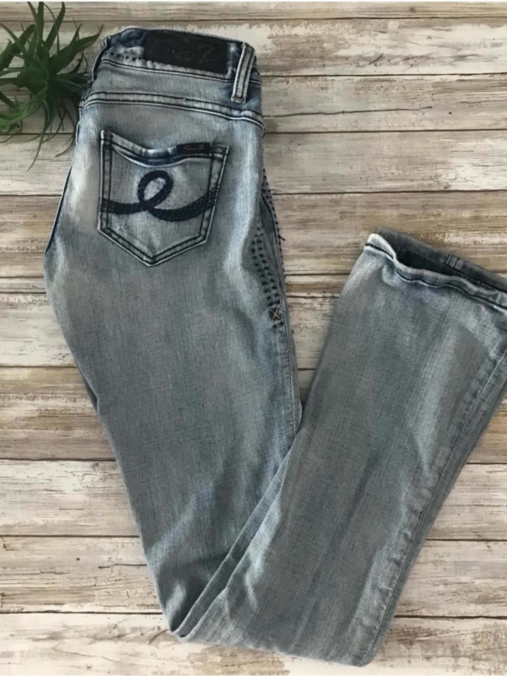 Seven jeans size 25